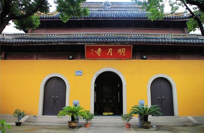 春运客流高位运行，多举措便利旅客出行